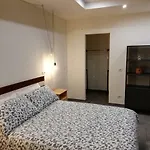 Dimora San Ferdinando 1 * Bari